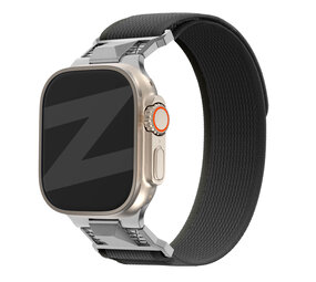 Bandz Bandz Apple Watch Trail Loop Armband 'Mecha' (Schwarz) Bandz Bandz Apple Watch Trail Loop Armband 'Mecha' (Schwarz)