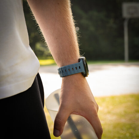Strap-it® Strap-it Samsung Galaxy Watch Ultra Outdoor-Silikonarmband (Graublau) Strap-it® Strap-it Samsung Galaxy Watch Ultra Outdoor-Silikonarmband (Graublau)