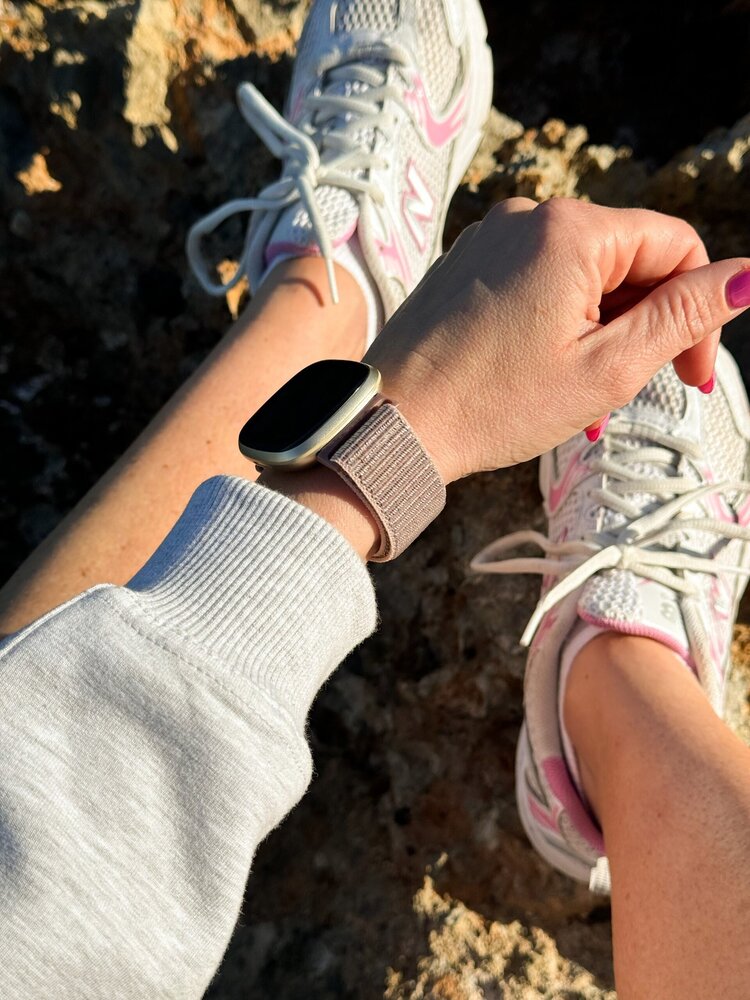 Strap-it® Strap-it Redmi Watch 5 Active Nylonarmband (Pink Sand)