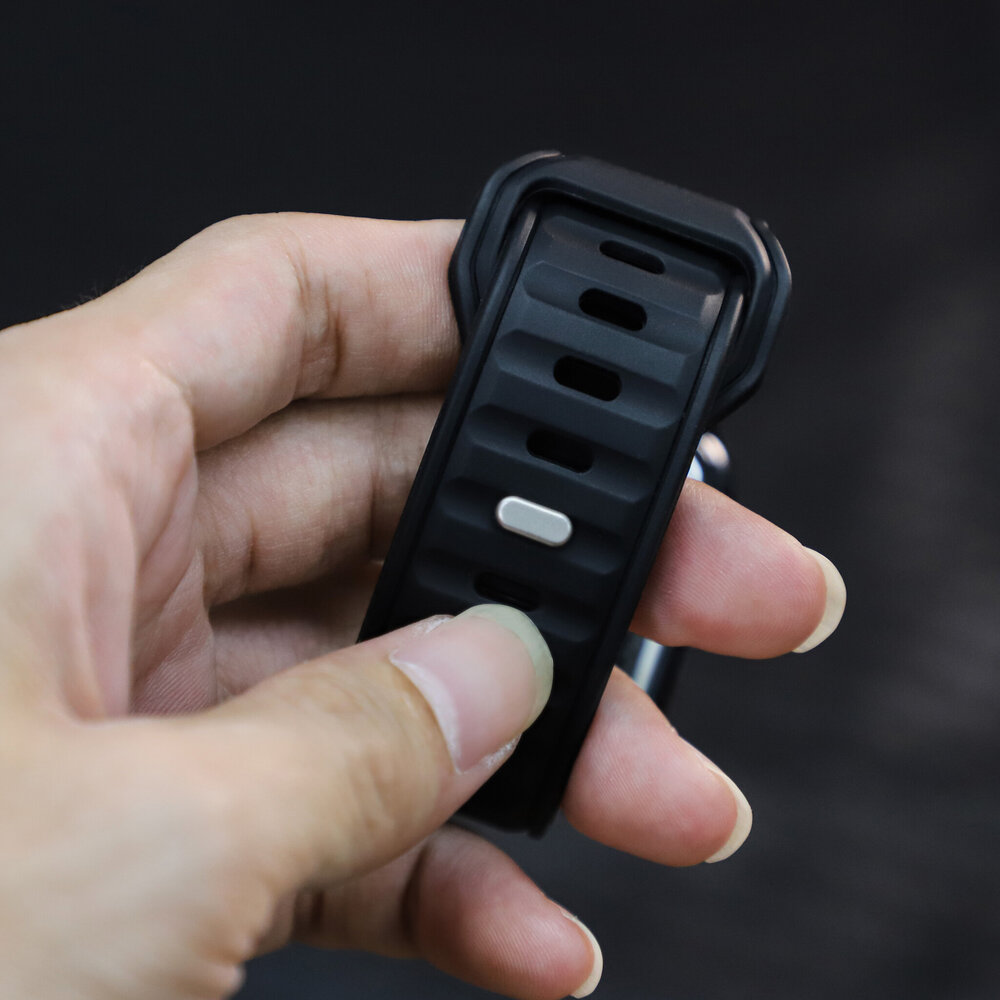 Strap-it® Strap-it Apple Watch Premium Outdoor Silikonarmband (Schwarz/Schwarz) Strap-it® Strap-it Apple Watch Premium Outdoor Silikonarmband (Schwarz/Schwarz)