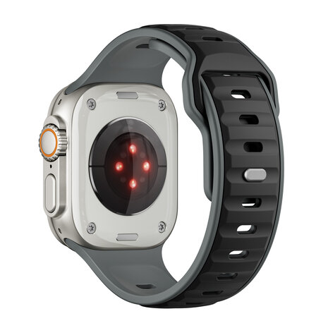 Strap-it® Strap-it Apple Watch Premium Outdoor Silikonarmband (Schwarz/Grau)