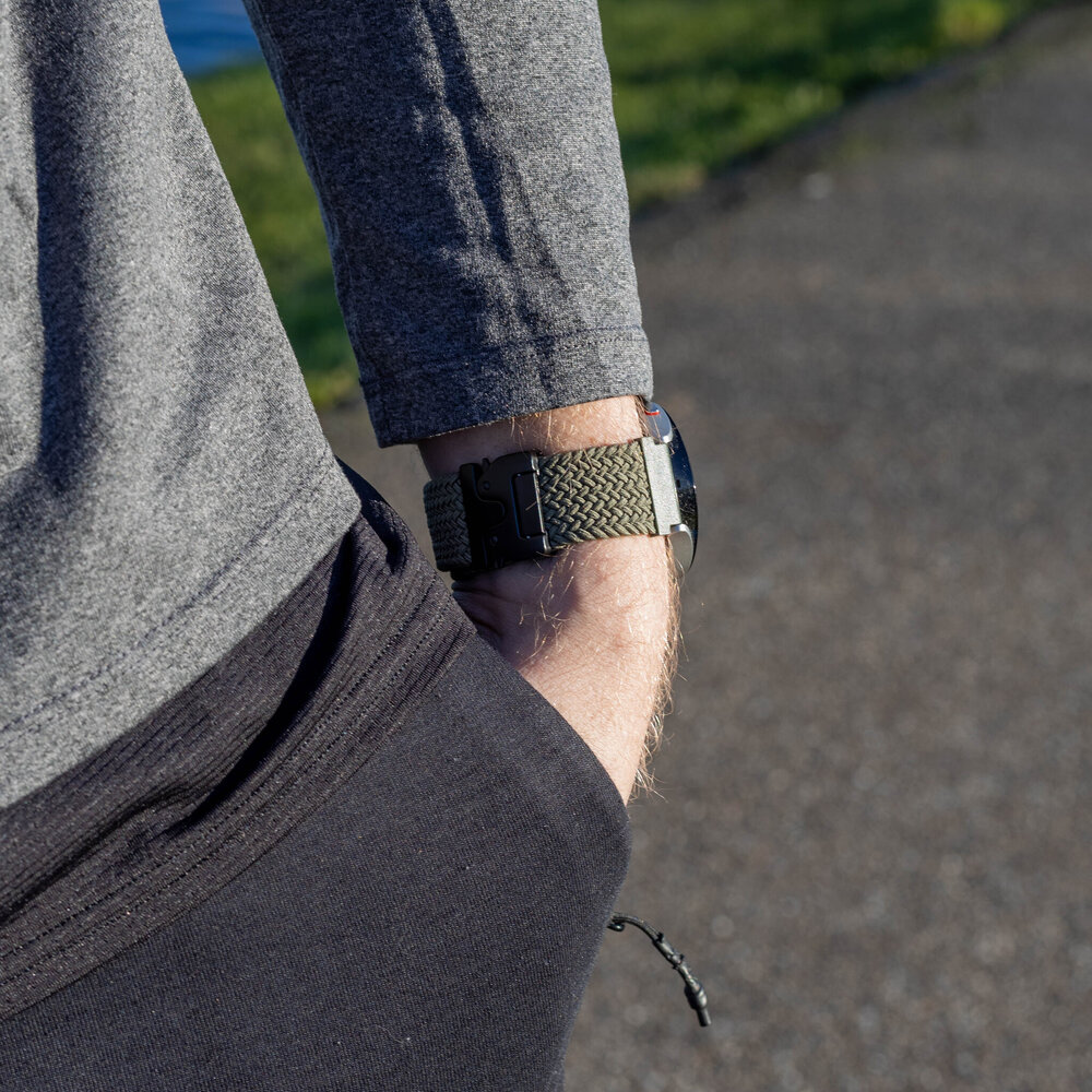 Strap-it® Strap-it OnePlus Watch 3 geflochtenes Band mit P-Buckle (Grün) Strap-it® Strap-it OnePlus Watch 3 geflochtenes Band mit P-Buckle (Grün)