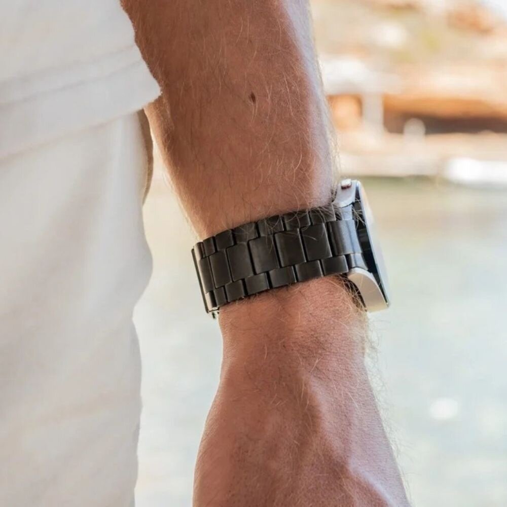 Strap-it® Strap-it Samsung Galaxy Watch 4 Classic 46mm Titanarmband (Schwarz) Strap-it® Strap-it Samsung Galaxy Watch 4 Classic 46mm Titanarmband (Schwarz)