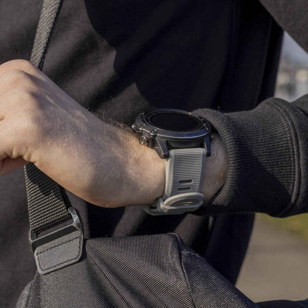 Strap-it® Strap-it Garmin Instinct 3 - 50mm Silikonarmband (Grau) Strap-it® Strap-it Garmin Instinct 3 - 50mm Silikonarmband (Grau)