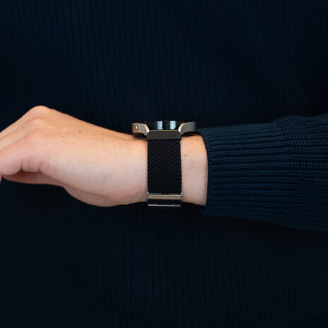 Bandz Bandz Samsung Galaxy Watch 4 44mm Woven Nylonband (Schwarz) Bandz Bandz Samsung Galaxy Watch 4 44mm Woven Nylonband (Schwarz)