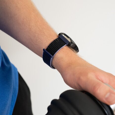 Strap-it® Strap-it Oppo Watch X2 Nylon Armband (Blau/Schwarz) Strap-it® Strap-it Oppo Watch X2 Nylon Armband (Blau/Schwarz)