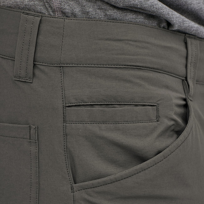 M's Quandary Pants -Short -Forge Grey