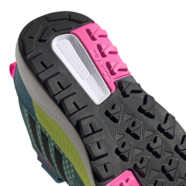 Terrex Trailmaker K - Crystal White / Core Black / Screaming Pink