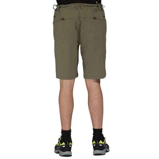 Tuned in Short -Fauna