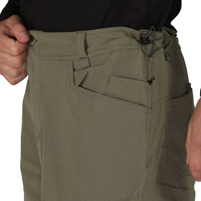 Tuned in Short -Fauna