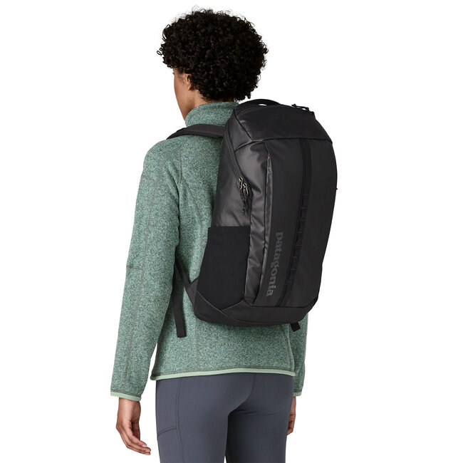 PATAGONIA Black Hole Pack 25L - Black w/Black