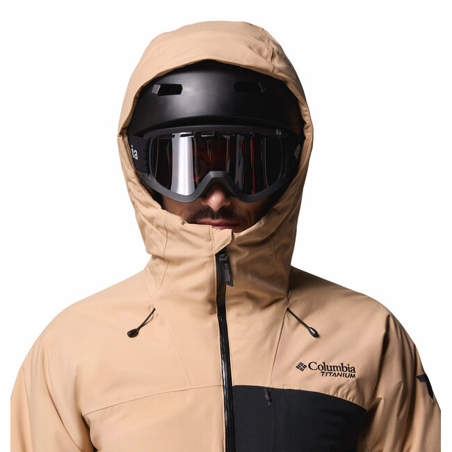 COLUMBIA Winter District™ III Jacket - Canoe, Black