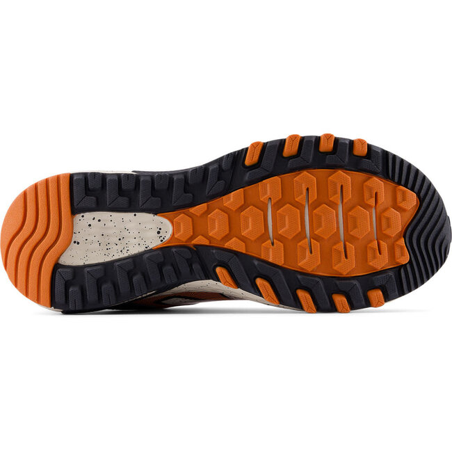 NEW BALANCE 410v8 - Sienna