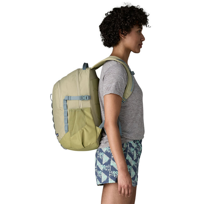 PATAGONIA Refugio Daypack 26L  -  Stone