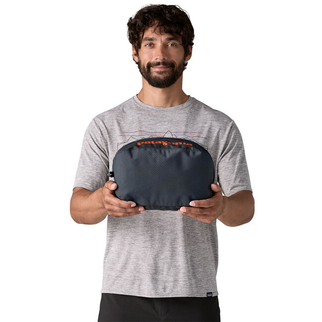 PATAGONIA Black Hole® Cube 6L- Smolder Blue