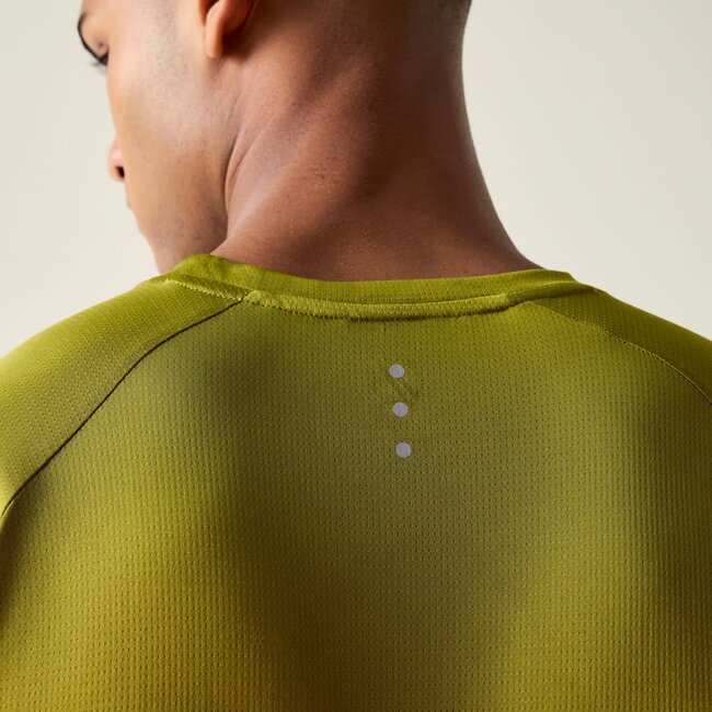 DARE 2B Accelerate Tee - GoldCypress