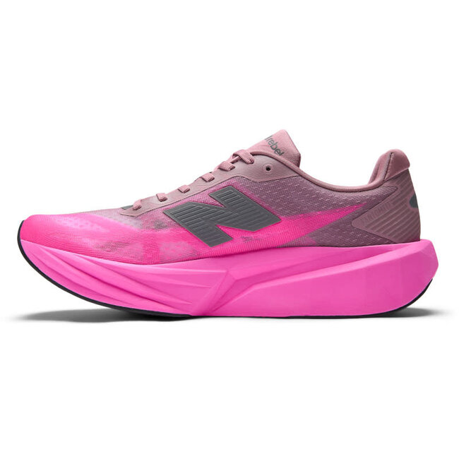 NEW BALANCE  FuelCell Rebel v5 - Pink