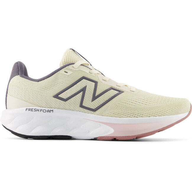 NEW BALANCE W520 v8 - BeigePink
