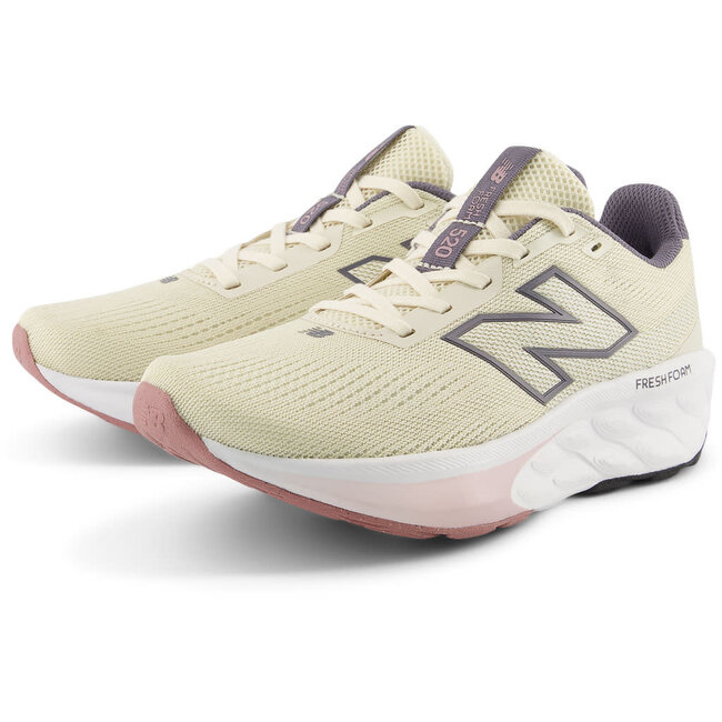 NEW BALANCE W520 v8 - BeigePink