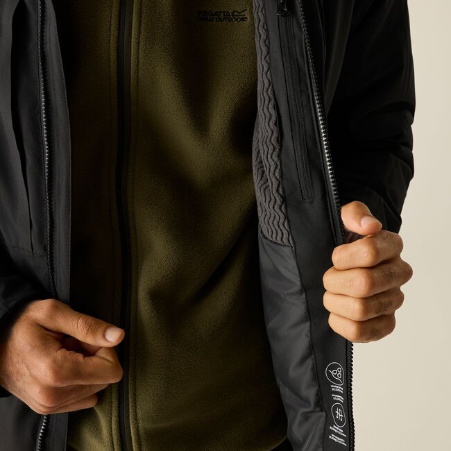 REGATTA Maltrek - Black