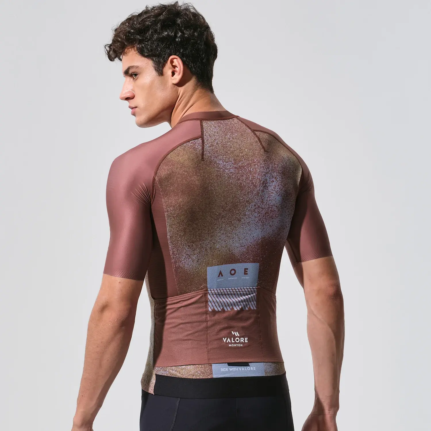 VALORE VALORE Sunae Short Sleeve Men's Jersey