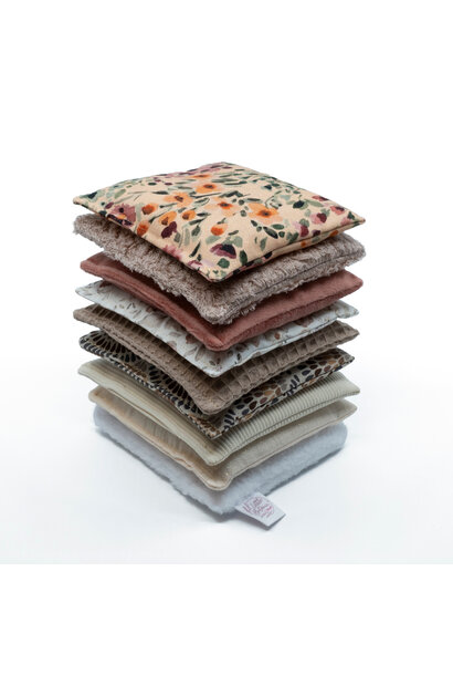 Little botanic label sensorische pittenzakjes 9 delige set - nature