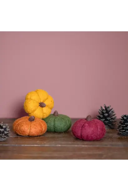 decoratie vilt pompoen medium 8cm ( per stuk)