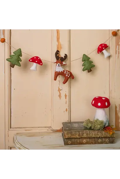 decoratie viltslinger 75cm bos hert