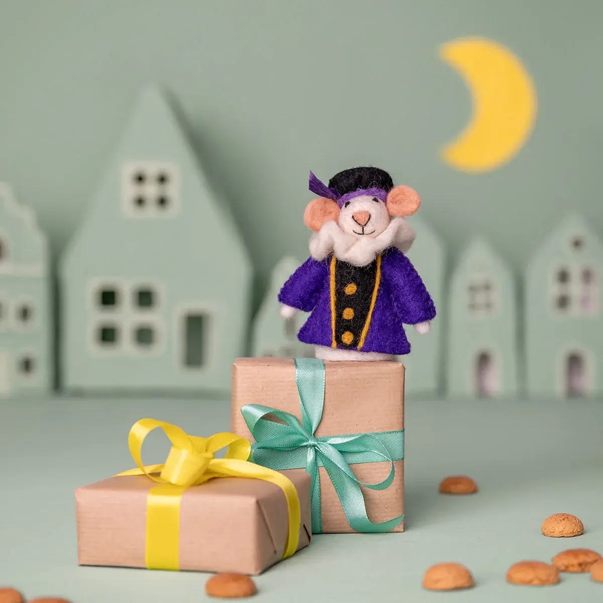 Sjaal met verhaal vilten vingerpopje piet muis 12cm - paars-2