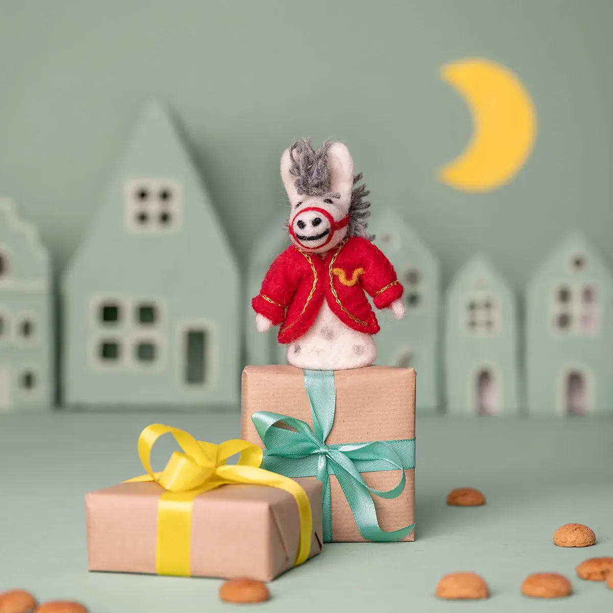Sjaal met verhaal vilten vingerpopje 12cm paard van sinterklaas-1