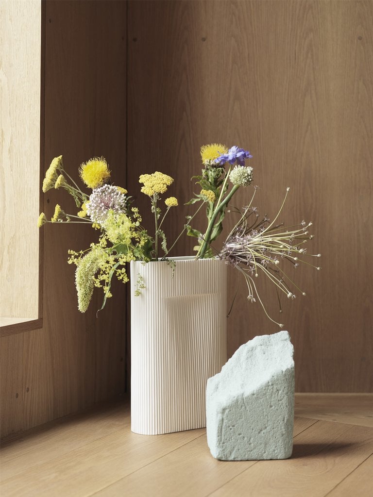 Muuto Ridge vase