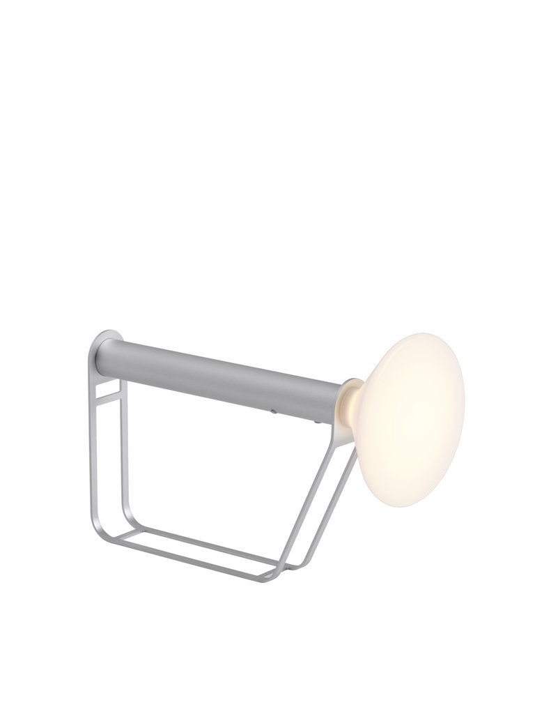 Muuto Piton portable lamp