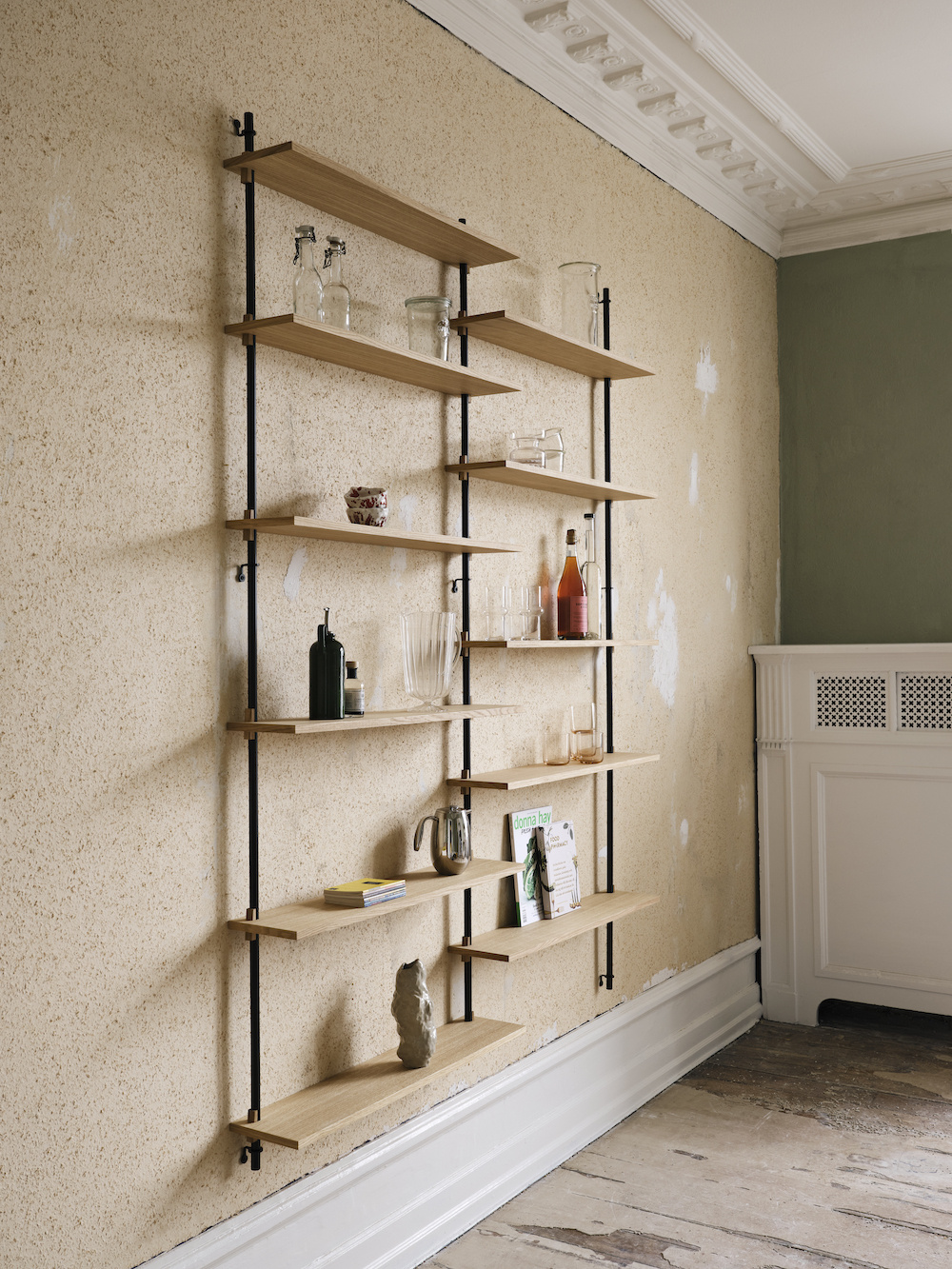 Moebe - Wall Mounted Shelving System