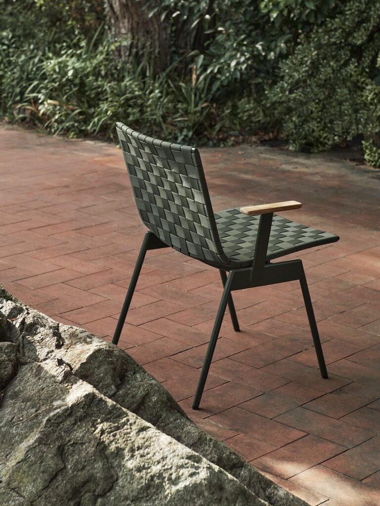 andTradition Ville Outdoor Armchair (AV34)