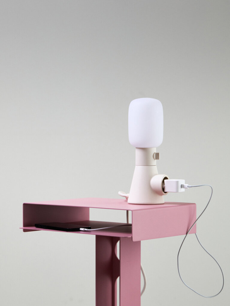 Pedestal Plug-in Lamp