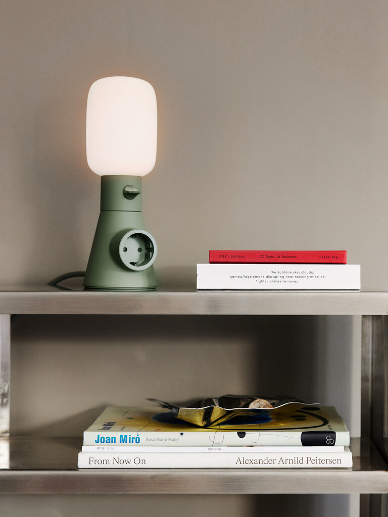 Pedestal Plug-in Lamp