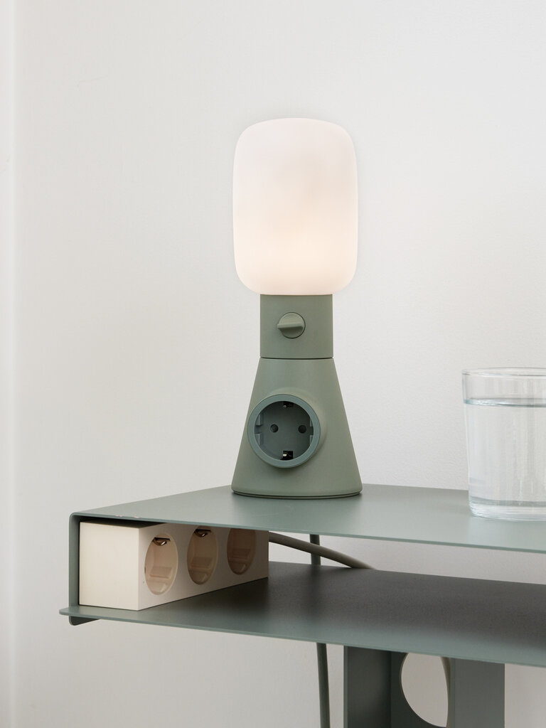 Pedestal Plug-in Lamp