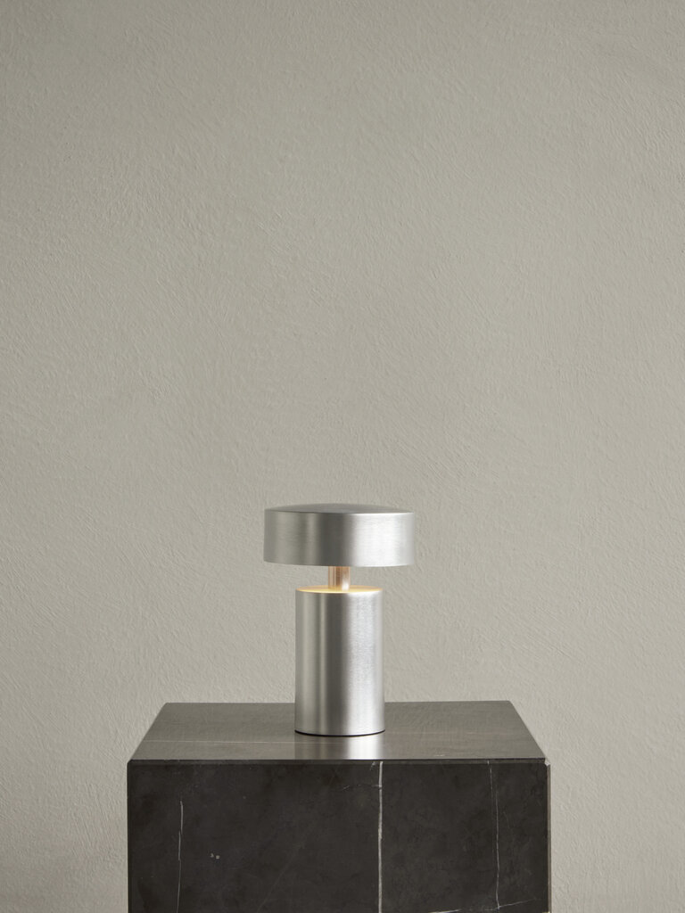 Audo Column Table Lamp