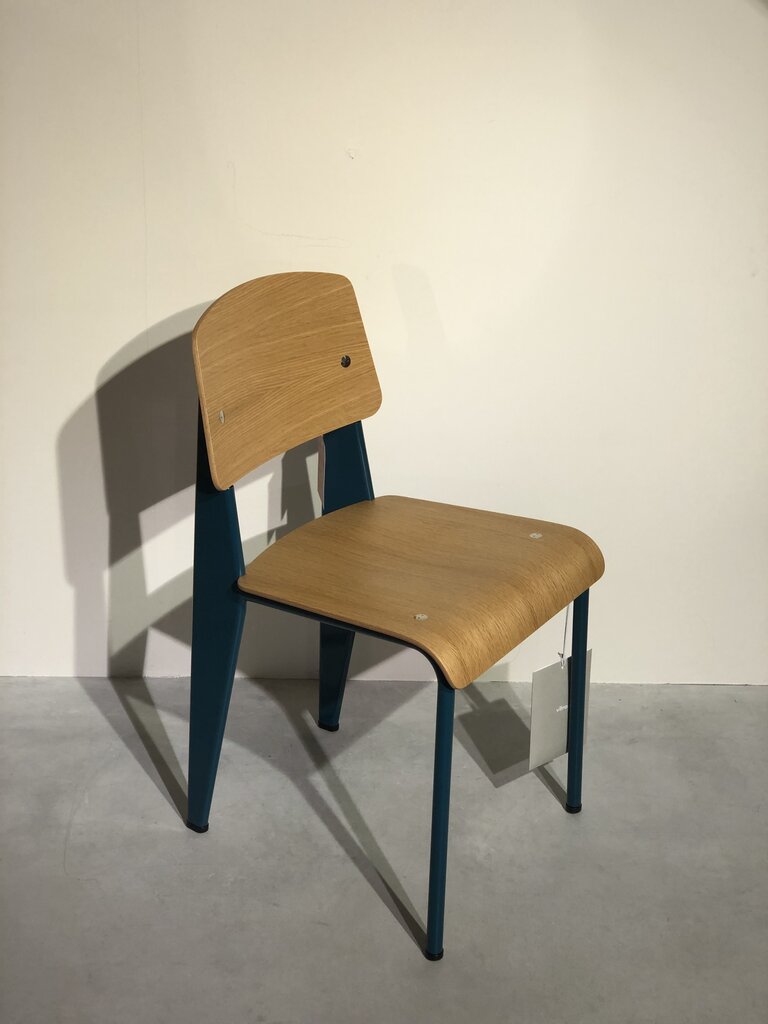 Vitra Prouvé Standard Chair