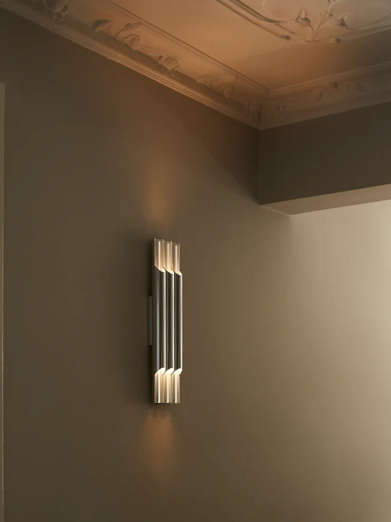 Lyfa Pan Wall Lamp