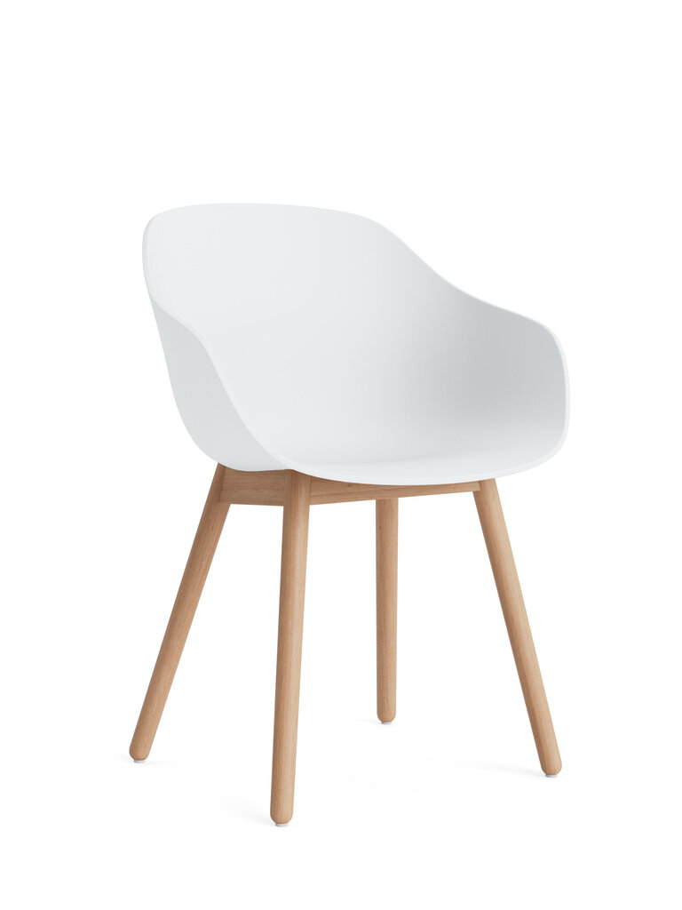 HAY AAC 212 - Lacquered oak base