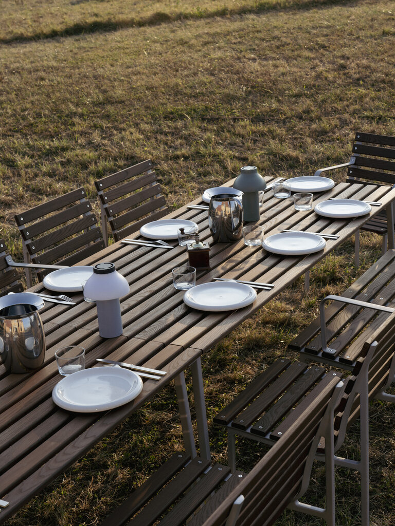 HAY Traverse Table Large