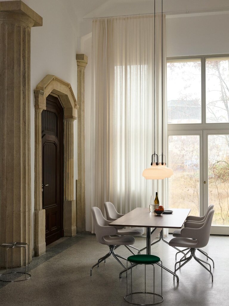 andTradition Pavilion AV19 - Table -