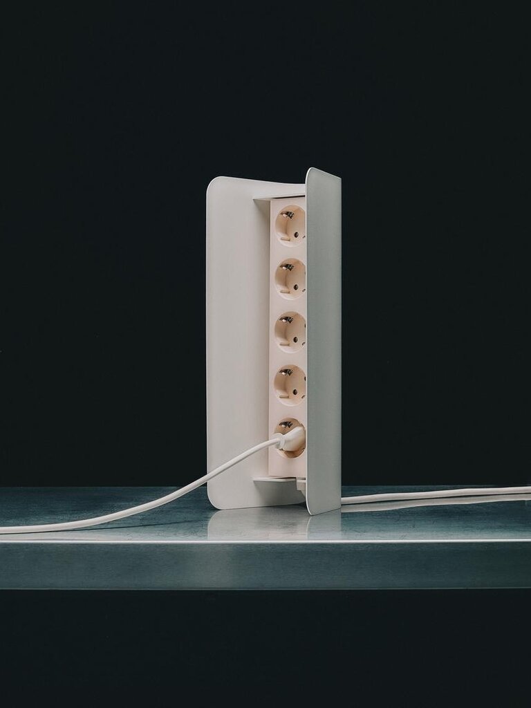 Pedestal Power Shell