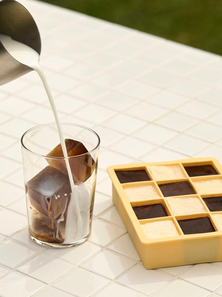 HAY Ice Cube Tray XXL