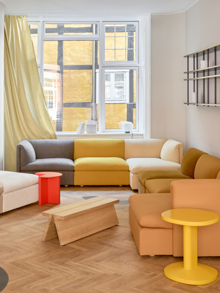 Fogia Retreat 2,5-Seat Sofa