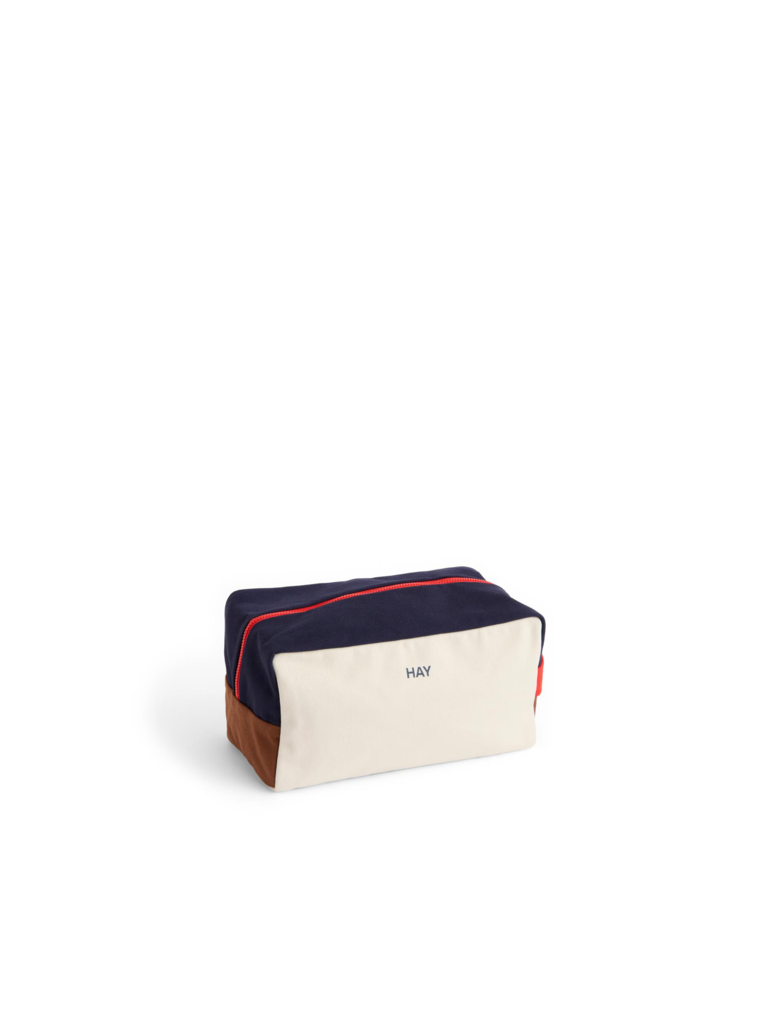 HAY Multi Wash Bag