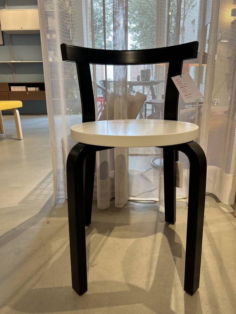 Artek Chair 68 [Ex-display]