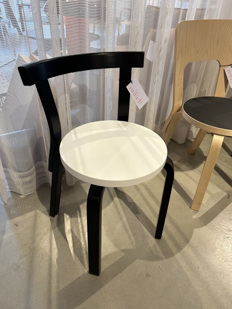 Artek Chair 68 [Ex-display]