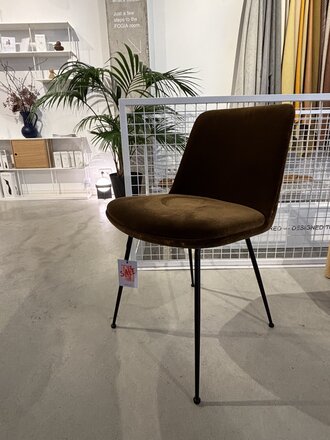 andTradition Rely HW9 - Belsuede / Black Base  [Ex-display]